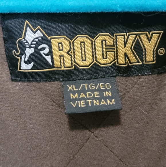 Youth XL Rocky Insulated Camouflage Hunting Coat - Picture 5 of 5